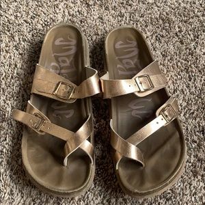 Rose Gold Birkenstock Lookalike Sandals